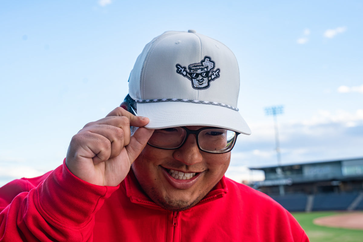 Chiltons White L2 Rope Cap