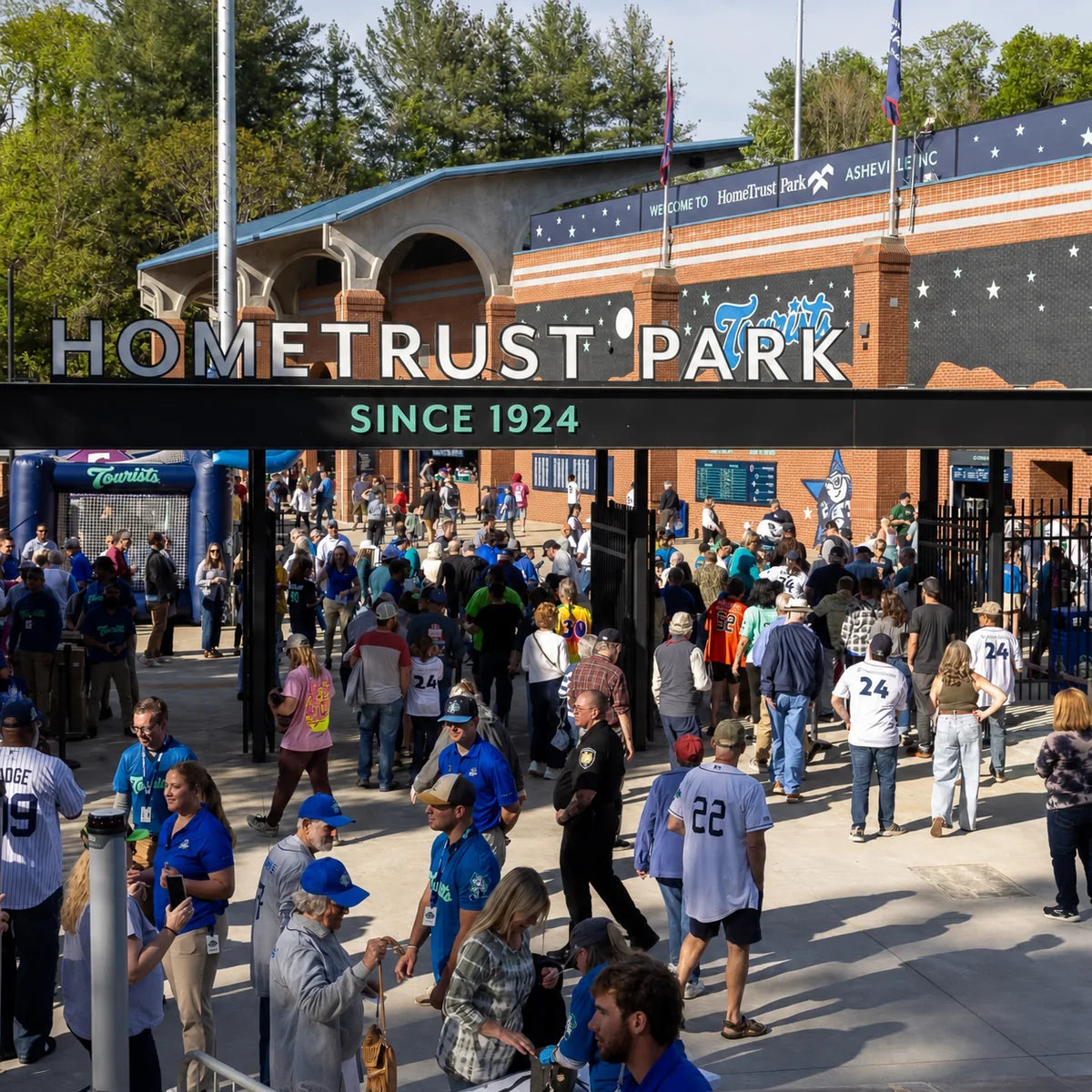 2026 Asheville Tourists Team Set