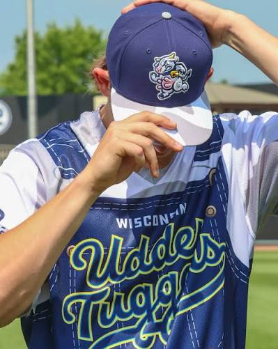 Wisconsin Udder Tuggers 1.jfif